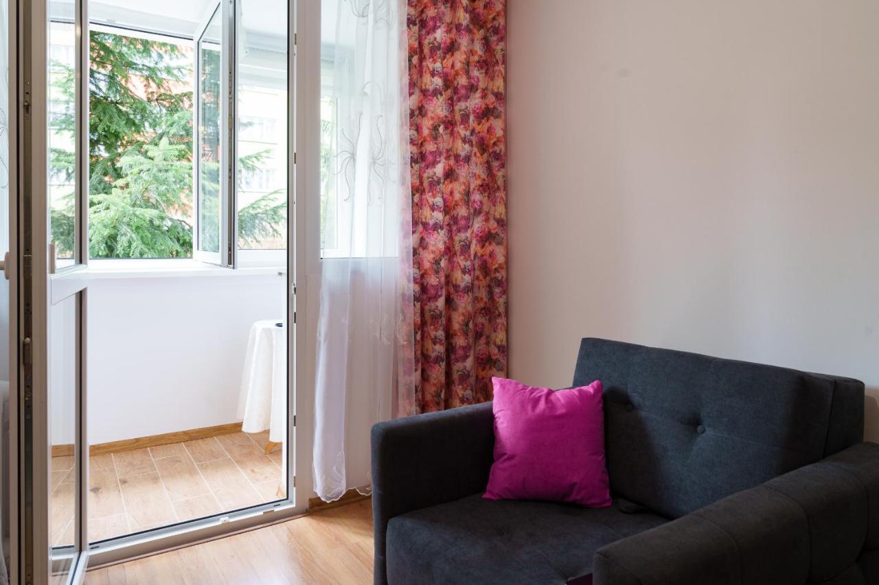 Apartament Pod Swierkiem - Pet Friendly - 2 Osobne Pokoje Dla Max 5 Osob - Space Apart 옐레니아구라 외부 사진